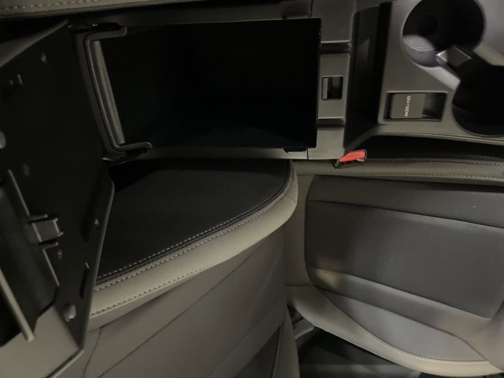 Used 2025 Subaru Impreza 2.0i image 27