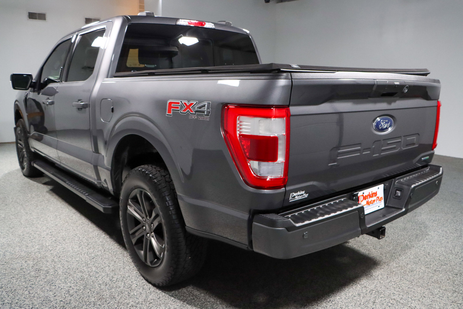 Used 2021 Ford F150 Lariat w/ Equipment Group 502A High image 9