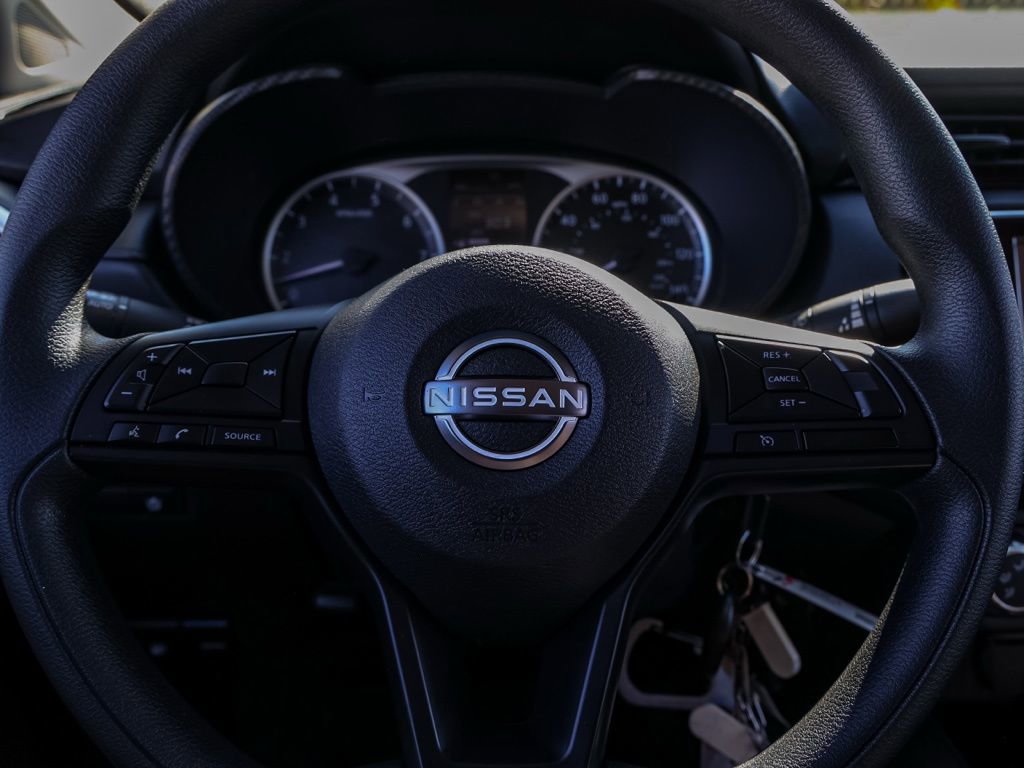 Used 2025 Nissan Versa S w/ Trunk Package FWD image 24