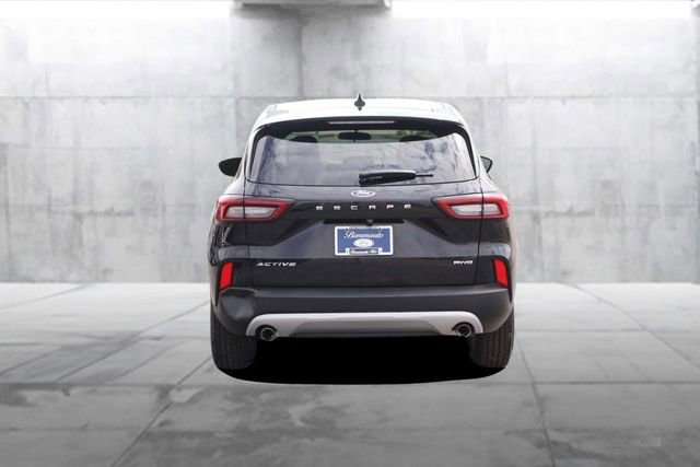 Certified 2025 Ford Escape Active AWD/4WD image 6