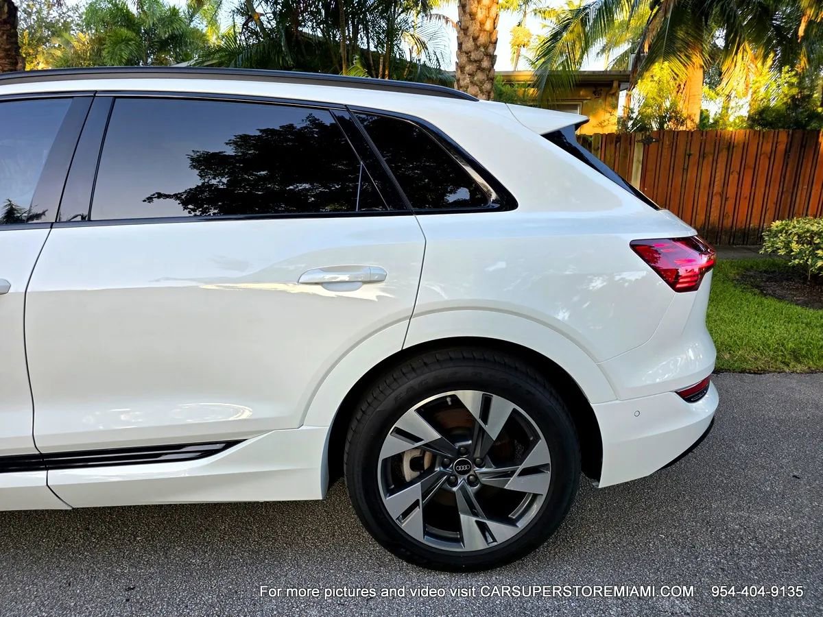 Used 2021 Audi e-tron Premium w/ Convenience Plus Package image 93