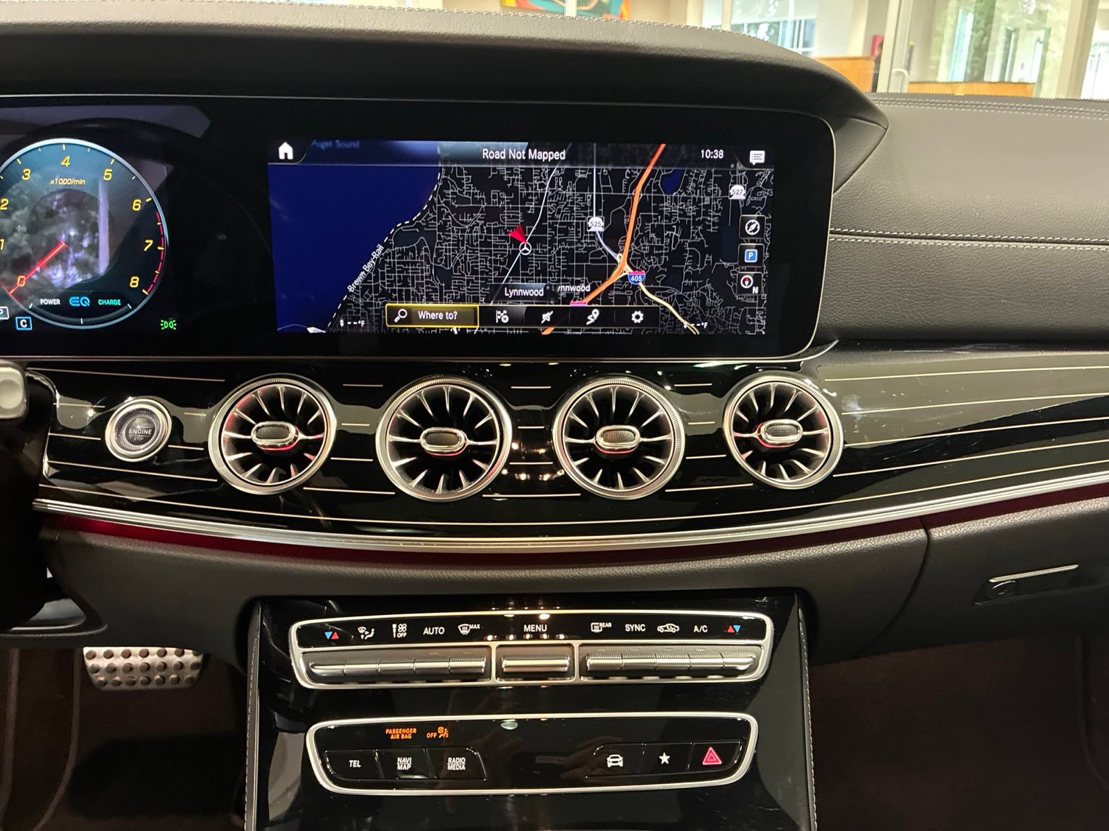 Used 2022 Mercedes-Benz E 450 4MATIC Coupe image 25