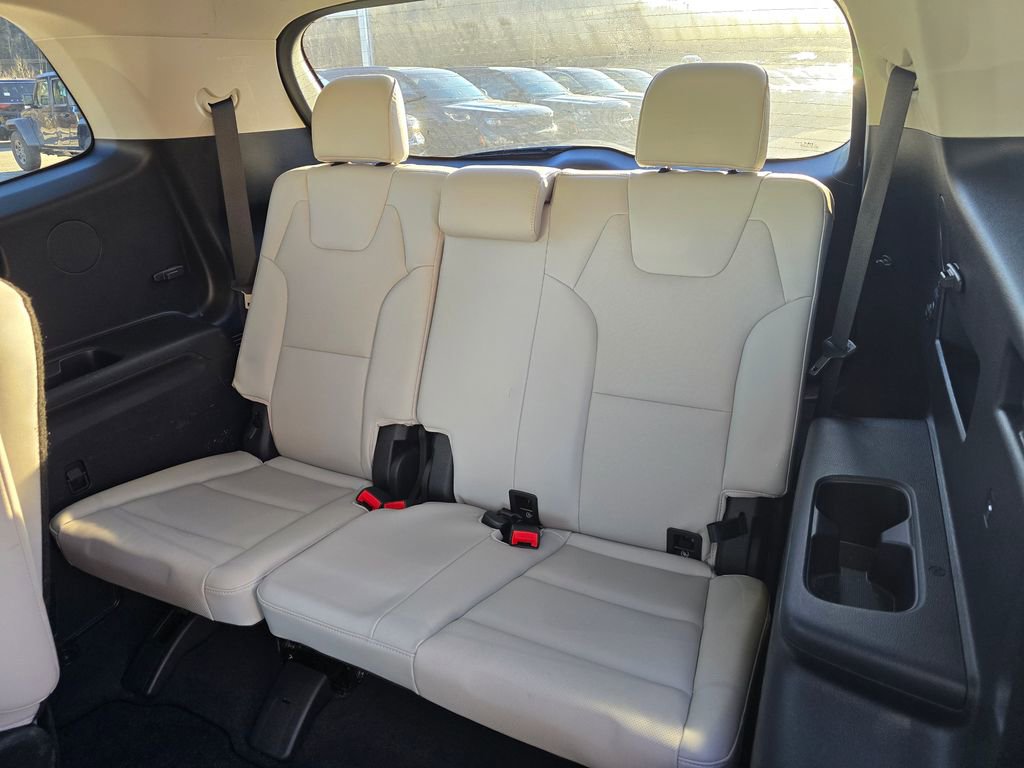Used 2023 Kia Telluride S w/ S Sunroof Package image 11