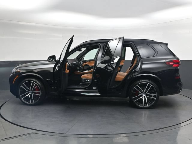 New 2026 BMW X5 xDrive40i w/ M Sport Package AWD/4WD image 40