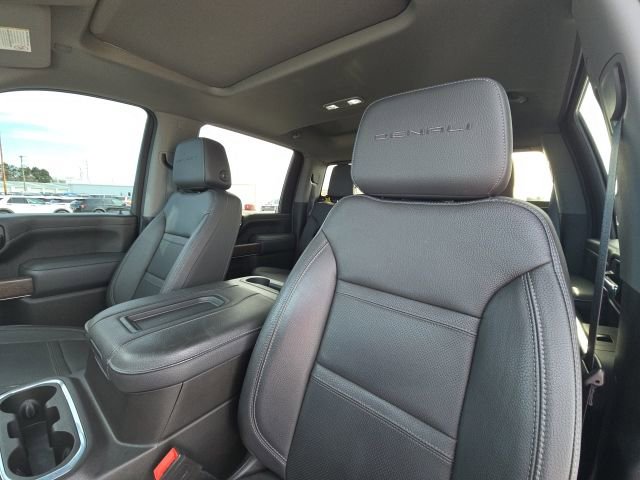 Used 2021 GMC Sierra 2500 Denali w/ Denali Ultimate Package image 23