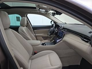 Used 2023 Maserati Grecale GT AWD/4WD image 8