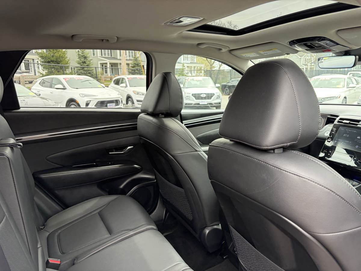 Used 2023 Hyundai Tucson SEL w/ Convenience Package AWD/4WD image 23