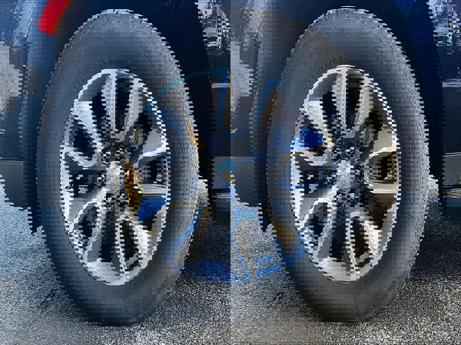 Used 2022 Chevrolet Tahoe LT w/ LT Signature Plus Package image 7