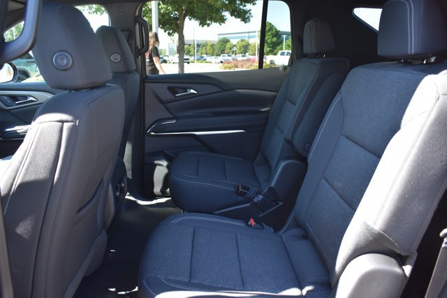 New 2027 Chevrolet Traverse LT w/ Driver Confidence Package FWD image 15