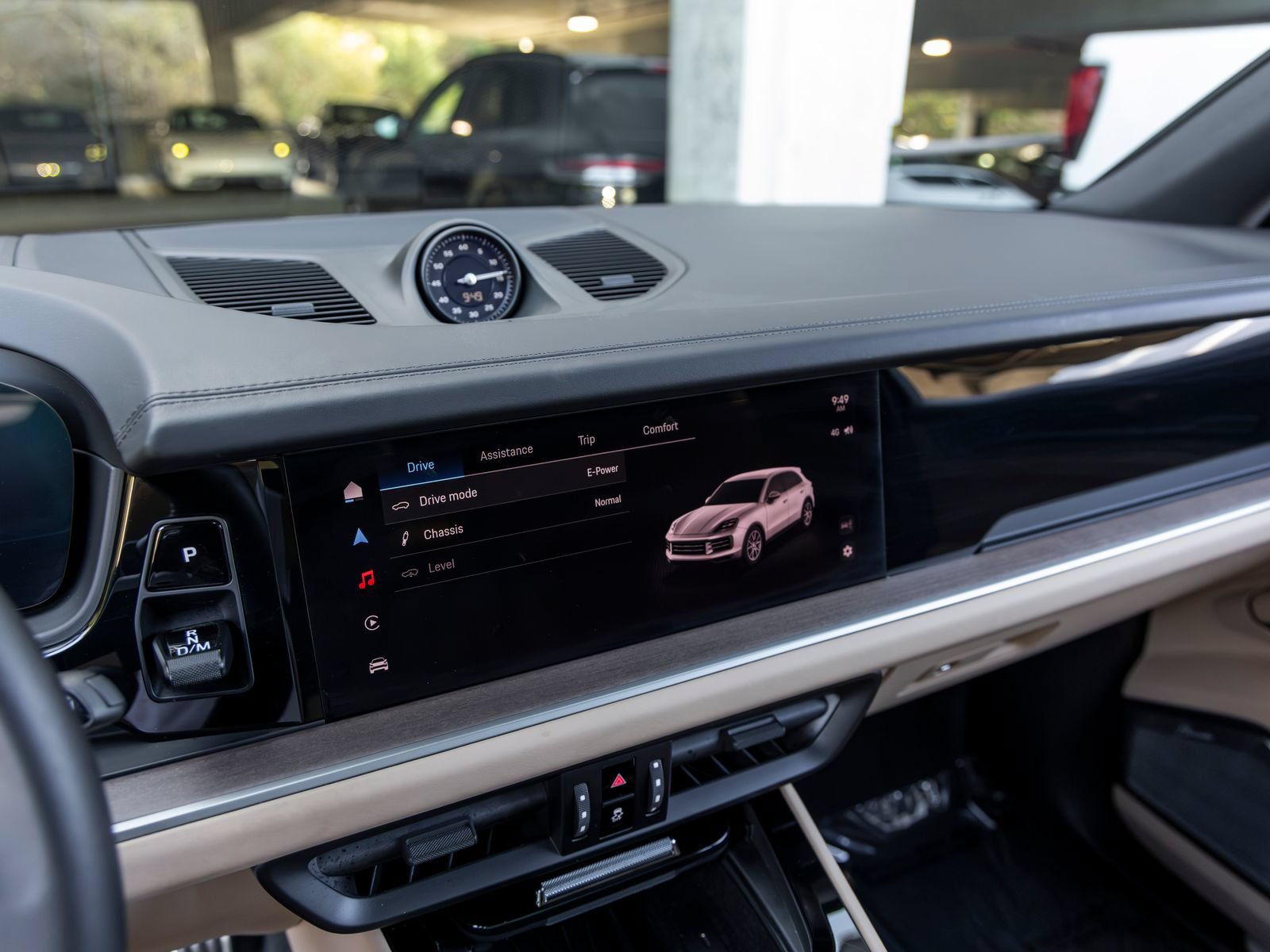Certified 2025 Porsche Cayenne S AWD/4WD image 44