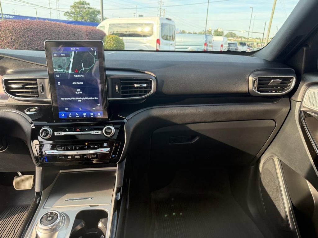 Used 2021 Ford Explorer ST w/ Equipment Group 401A AWD/4WD image 18
