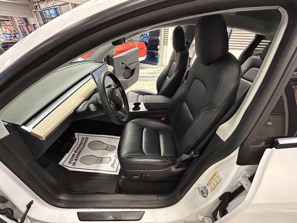 Used 2021 Tesla Model Y Long Range AWD/4WD image 57