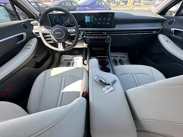 Used 2024 Hyundai Sonata SEL FWD image 9