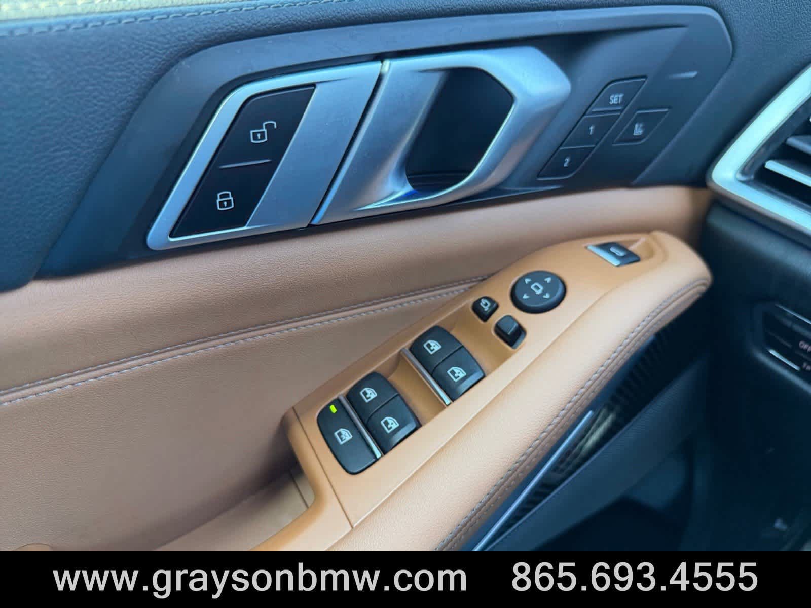 Used 2023 BMW X5 M50i w/ Climate Comfort Package AWD/4WD image 23