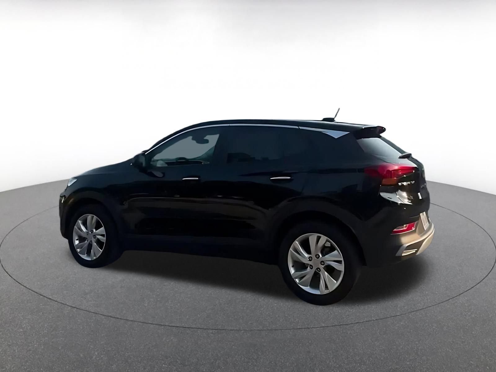 Used 2025 Buick Encore GX Preferred FWD image 9