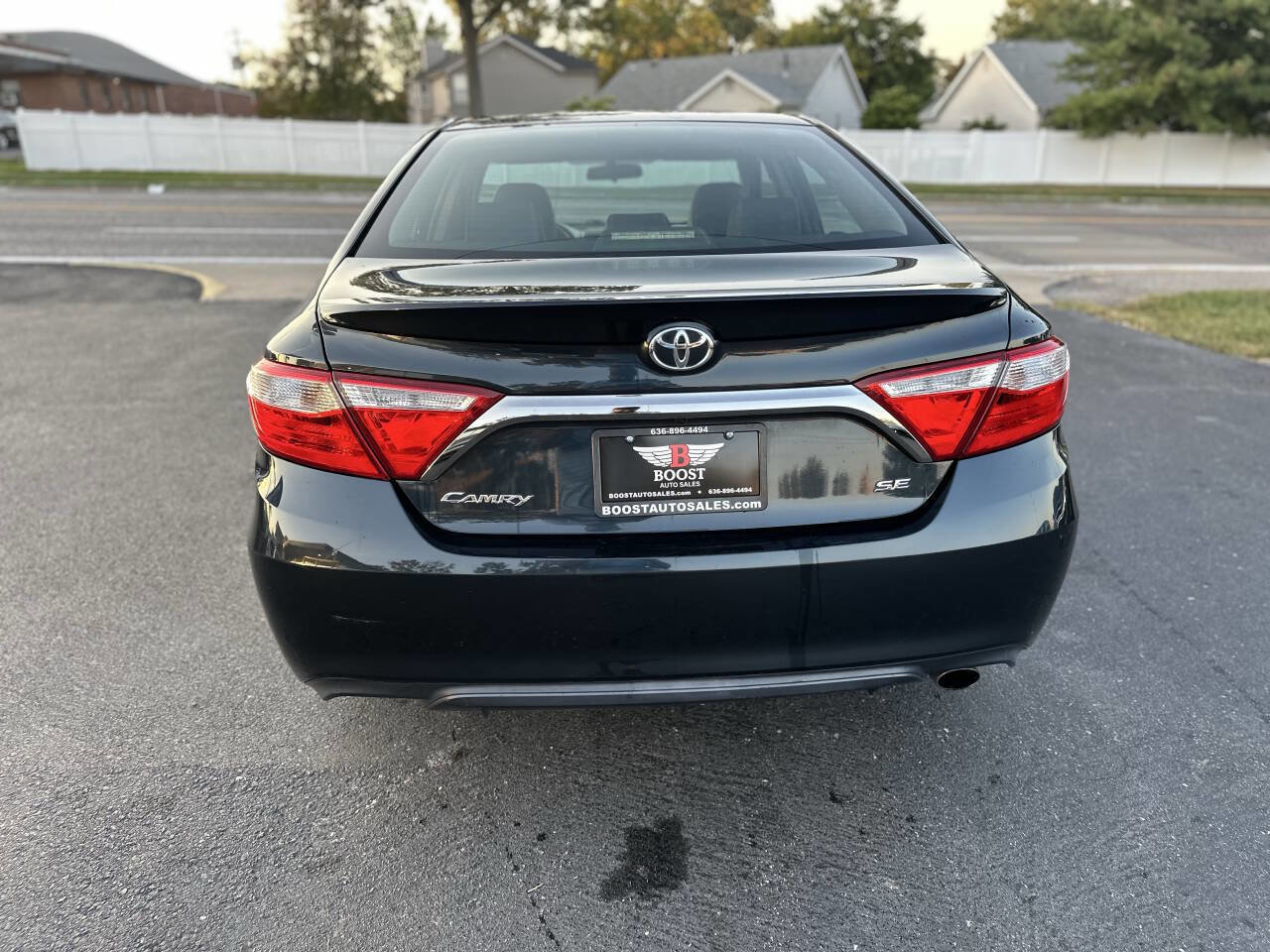 Used 2015 Toyota Camry SE image 6