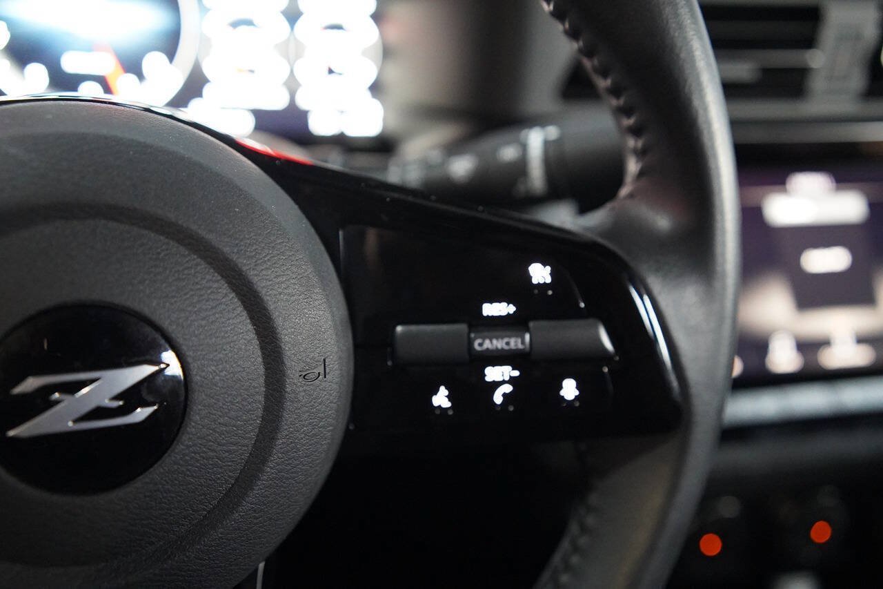 Used 2025 Nissan Z Sport w/ Floor Mat Package RWD image 87
