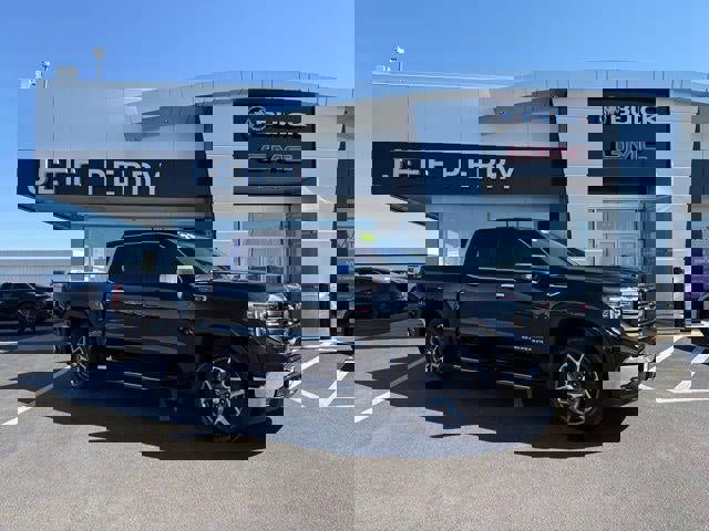 Used 2023 GMC Sierra 1500 SLT w/ SLT Premium Package