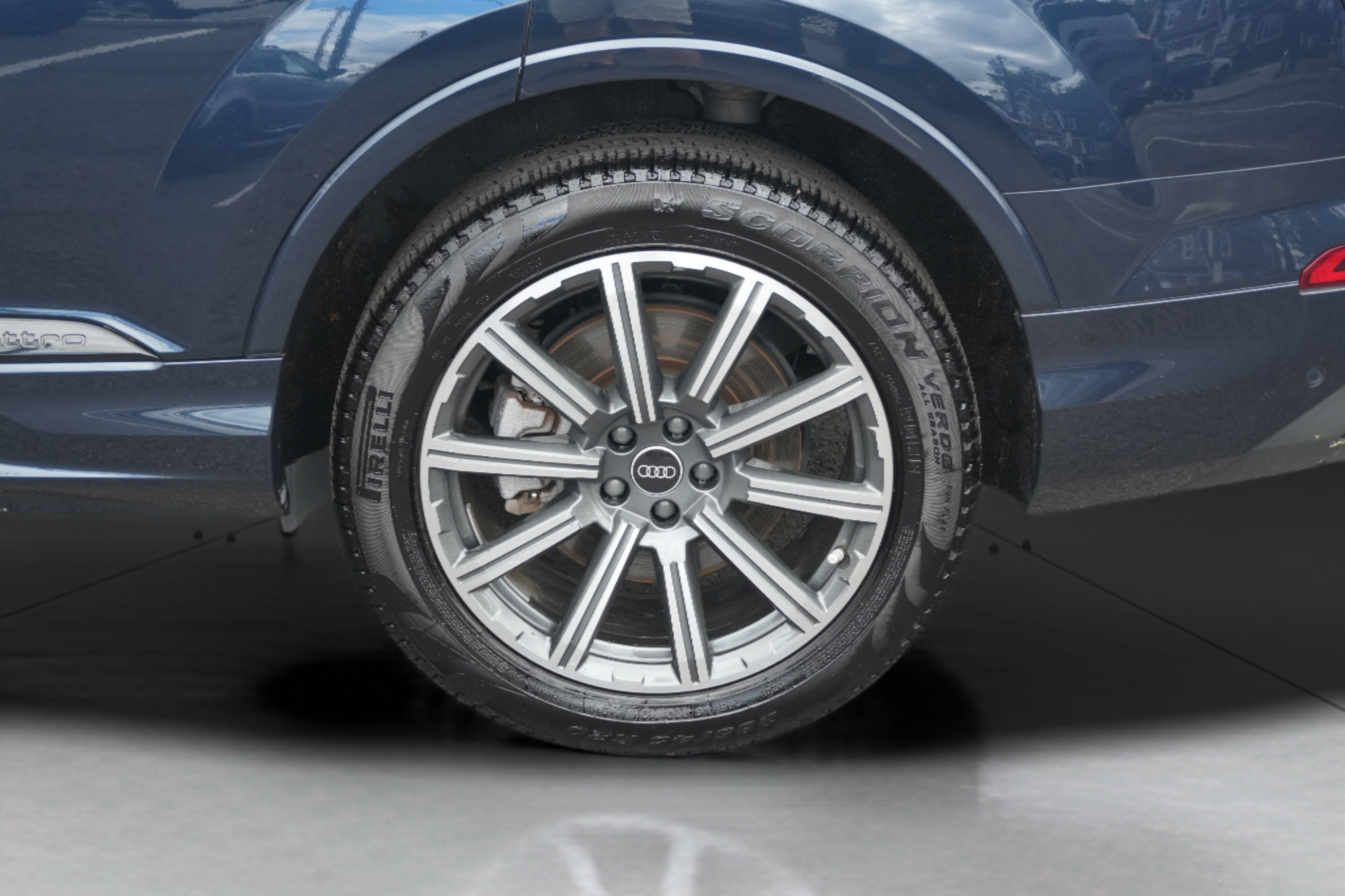 Used 2024 Audi Q7 2.0T Premium Plus w/ Premium Plus Package AWD/4WD image 54