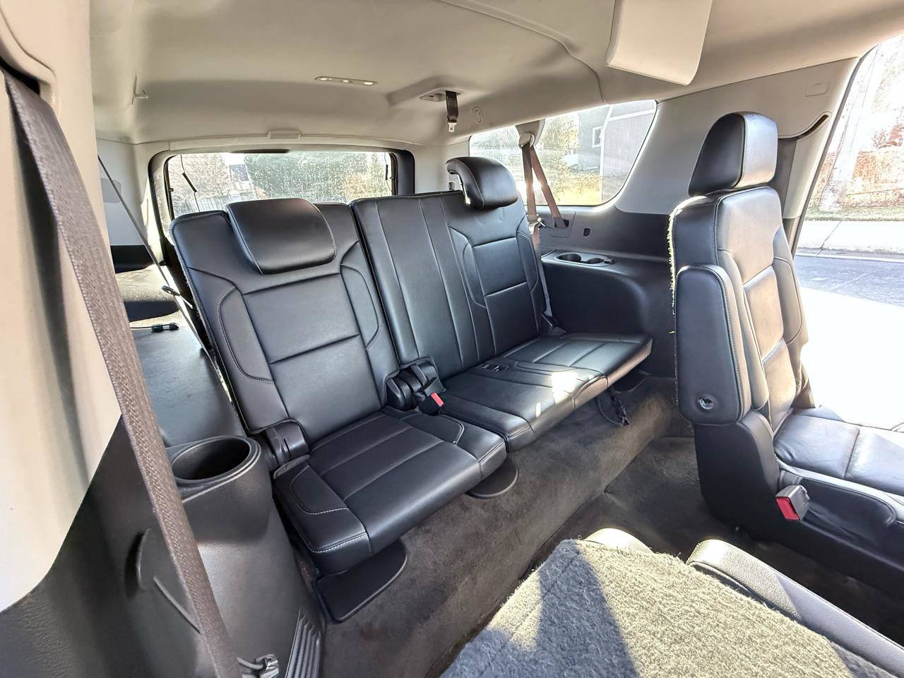 Used 2015 Chevrolet Suburban LTZ image 18