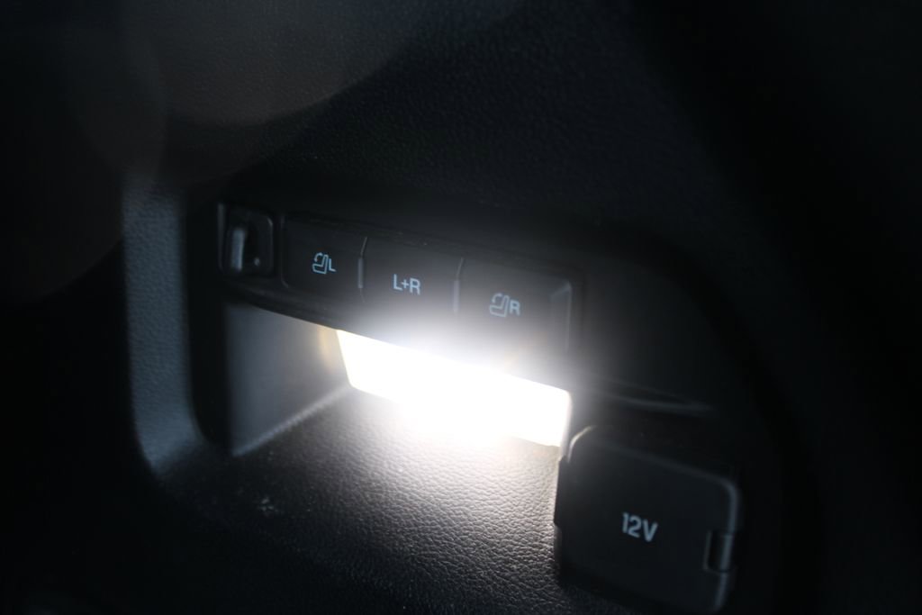 Used 2021 Ford Explorer Limited w/ Equipment Group 301A image 16