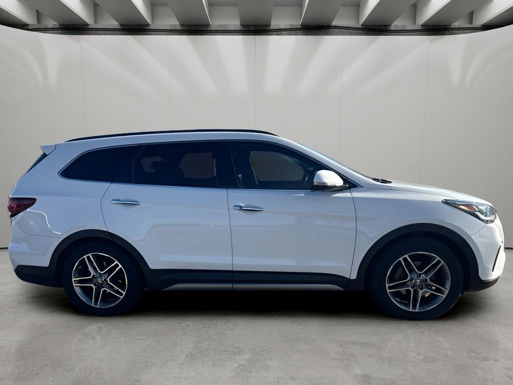 Used 2019 Hyundai Santa Fe XL FWD image 6