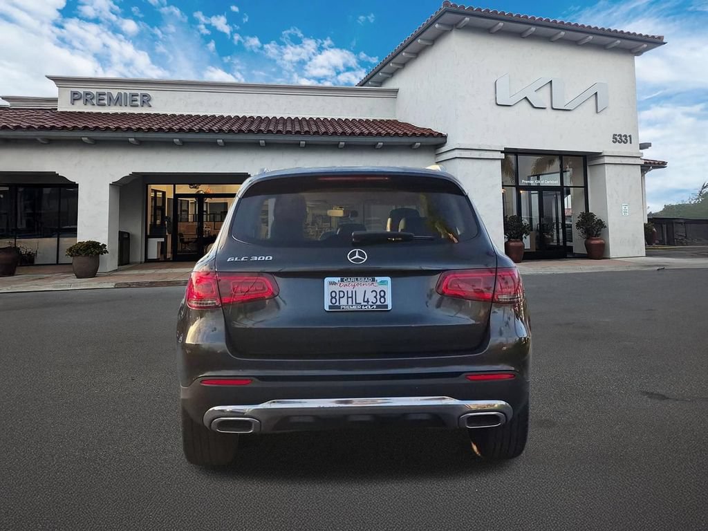 Used 2020 Mercedes-Benz GLC 300 image 7