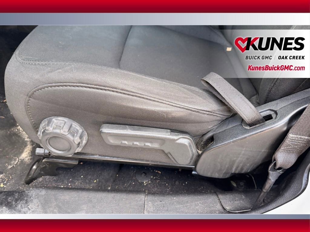 Used 2023 Jeep Gladiator Overland image 10