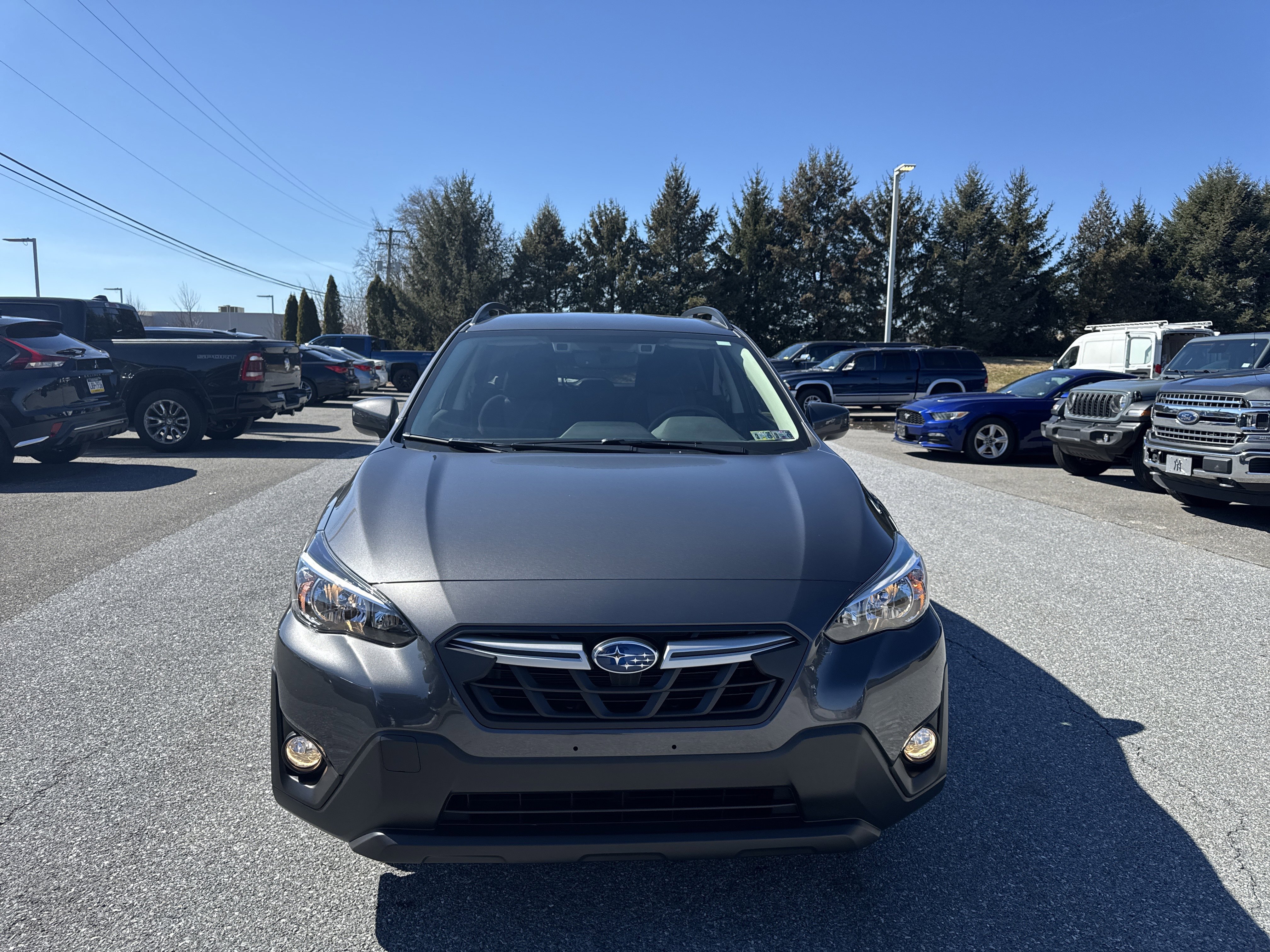 Used 2023 Subaru Crosstrek 2.0i Premium AWD/4WD image 3