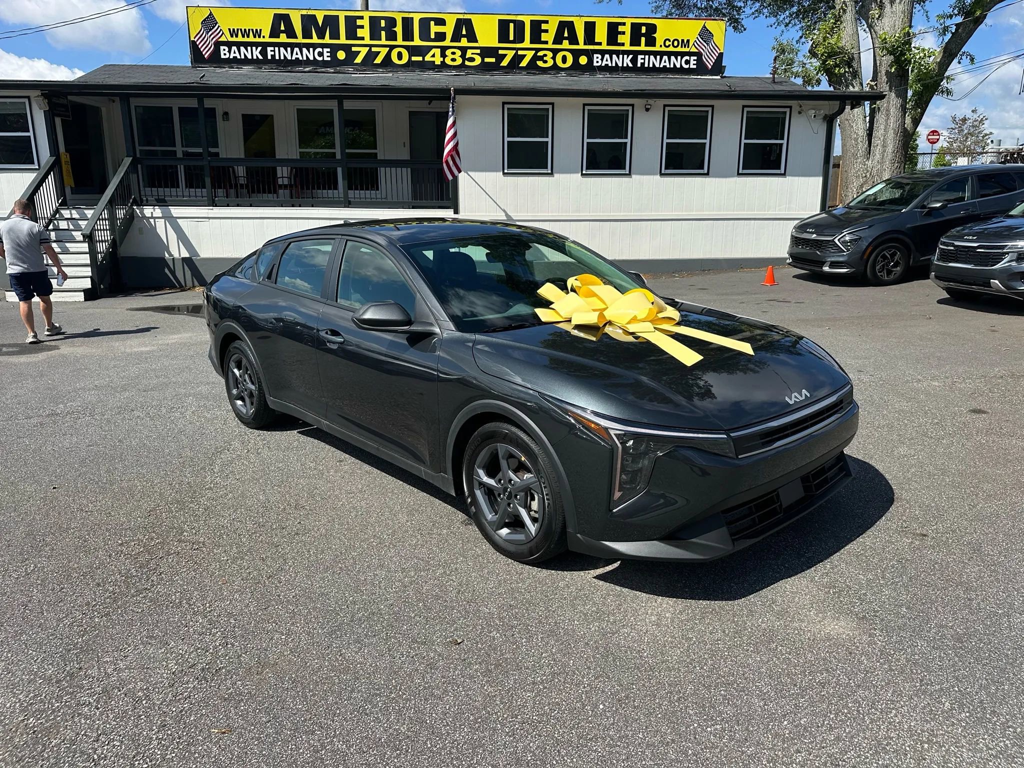 Used 2025 Kia K4 image 8