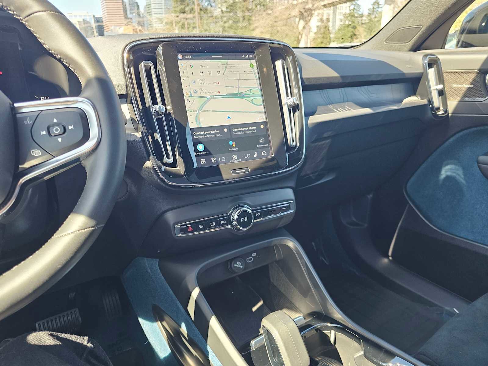 Certified 2023 Volvo C40 P8 Recharge Ultimate w/ Protection Package Premier image 27