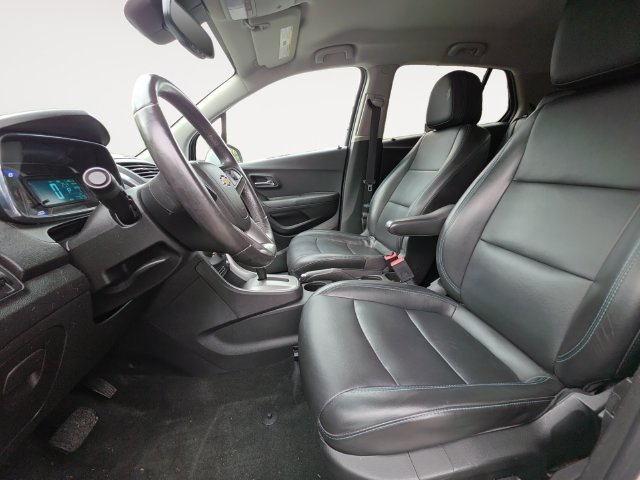 Used 2016 Chevrolet Trax LTZ AWD/4WD image 9
