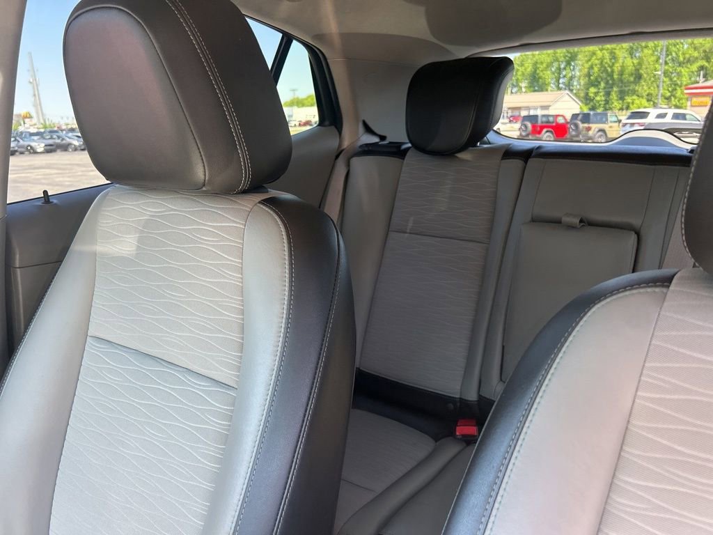 Used 2016 Buick Encore FWD image 12