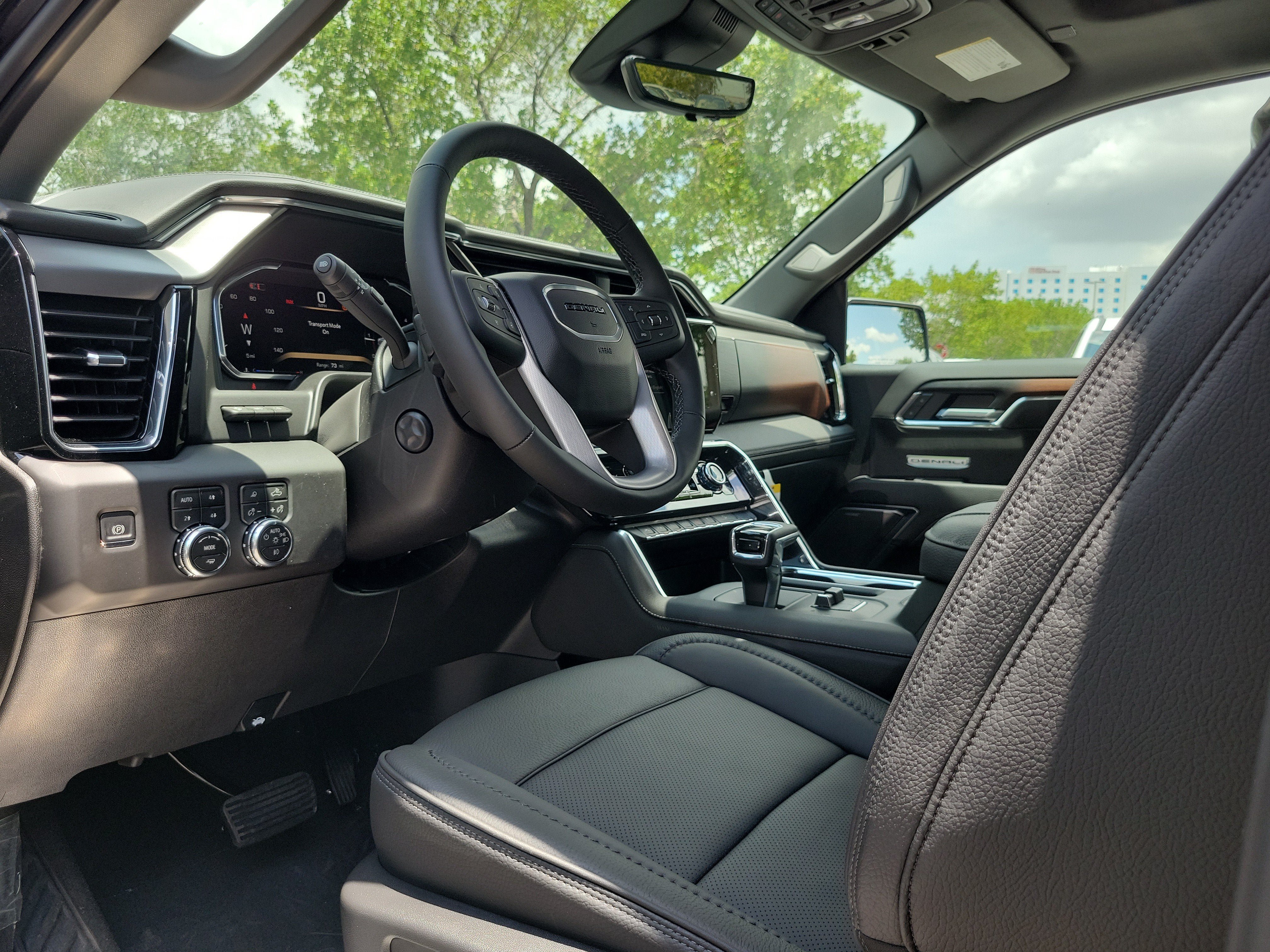 New 2026 GMC Sierra 1500 Denali w/ Denali Reserve Package AWD/4WD image 7