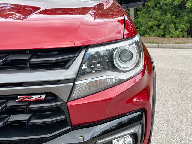 Used 2021 Chevrolet Colorado Z71 w/ Safety Package AWD/4WD image 9