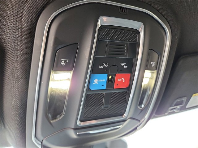 Used 2024 Jeep Grand Cherokee Laredo w/ Trailer Tow Package image 20