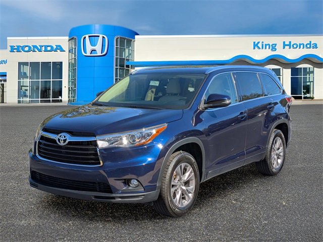 Used 2014 Toyota Highlander XLE