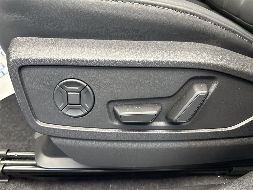 New 2025 Audi Q5 Premium Plus image 12