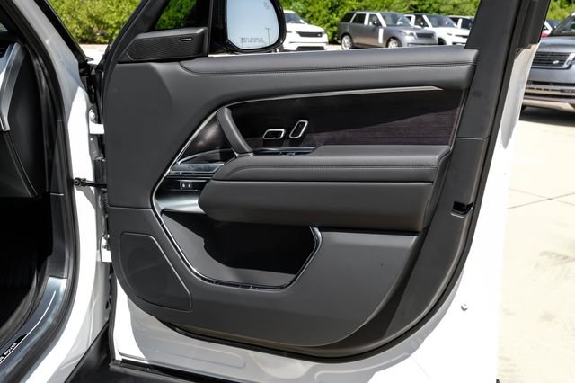 New 2026 Land Rover Range Rover SE AWD/4WD image 55