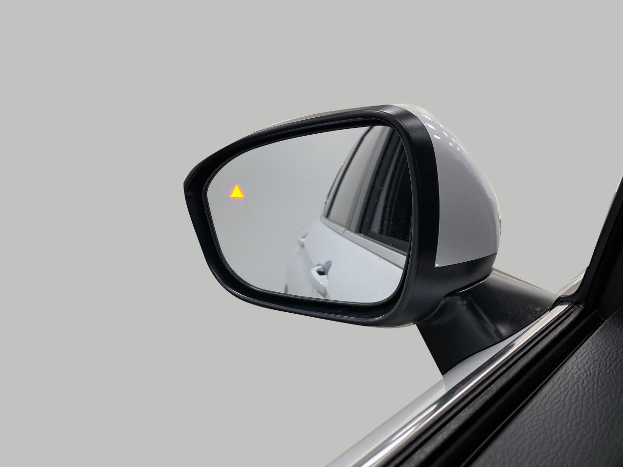 New 2026 Mitsubishi Outlander ES image 19