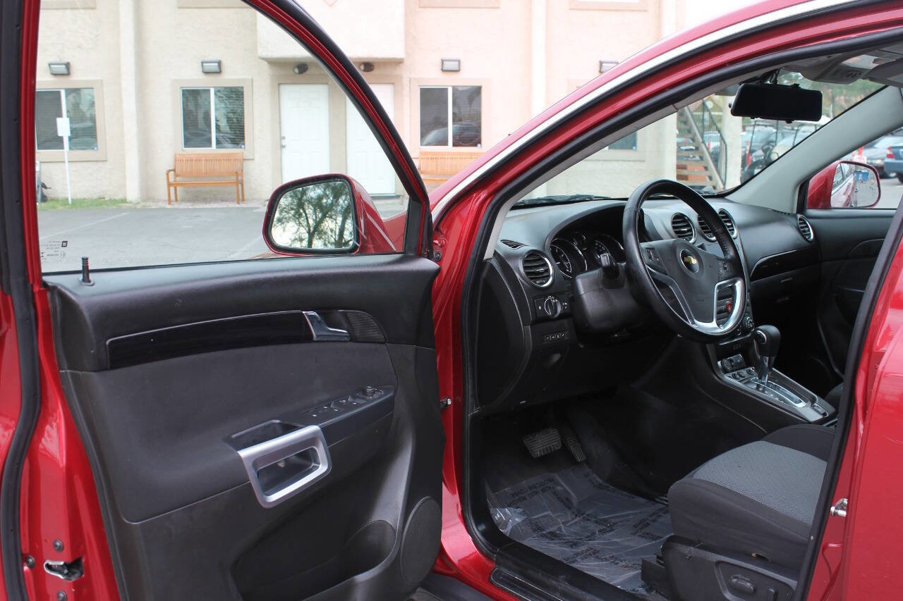 Used 2013 Chevrolet Captiva Sport LS FWD image 19