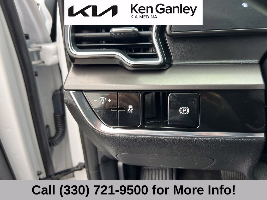 Certified 2024 Kia Sportage EX FWD image 27