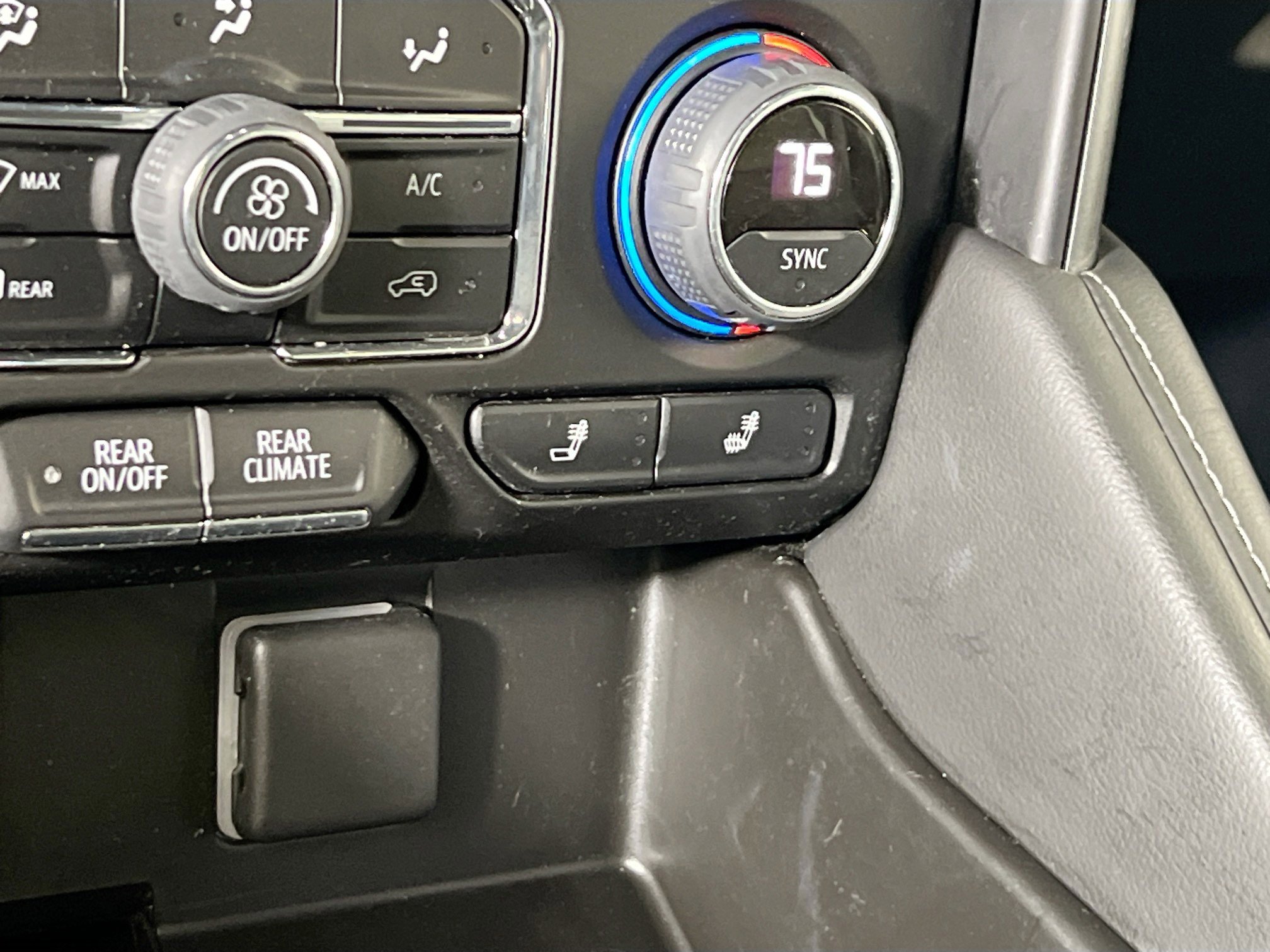 Used 2022 Chevrolet Tahoe LT image 20