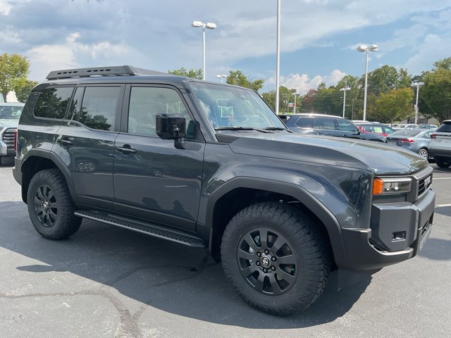 New 2027 Toyota Land Cruiser w/ Premium Package AWD/4WD image 4