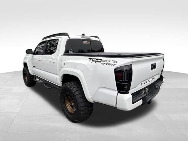 Used 2023 Toyota Tacoma TRD Sport AWD/4WD image 5