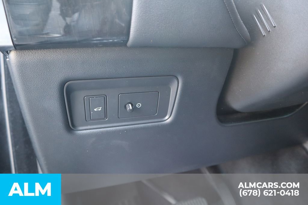 Used 2016 Land Rover Range Rover Sport SE image 17