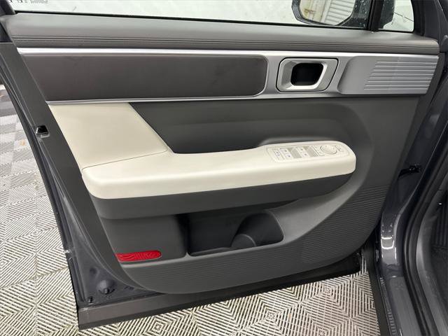 New 2026 Hyundai Santa Fe SE image 10