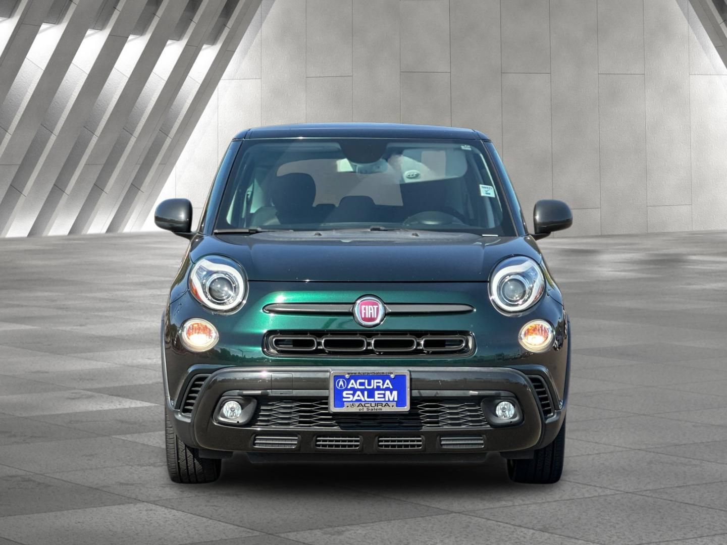 Used 2020 FIAT 500L Trekking w/ Popular Equipment Group FWD image 9