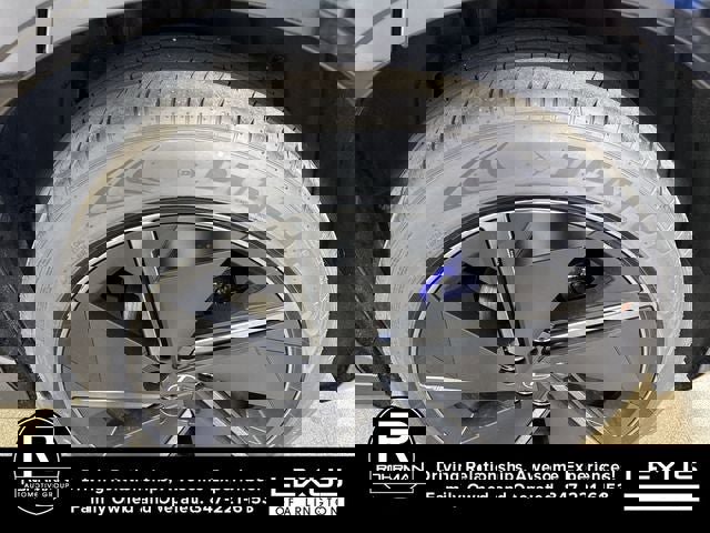 New 2026 Lexus RZ 450e AWD image 5