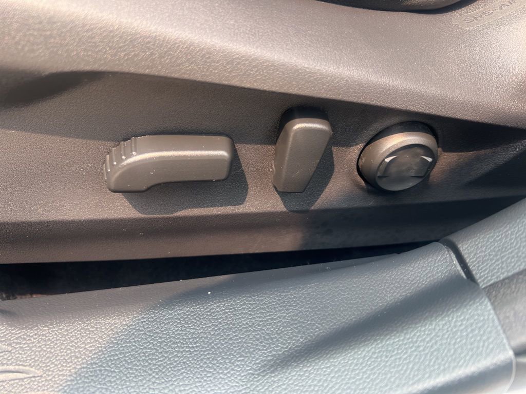 Used 2022 Subaru Outback Limited w/ Popular Package #2 image 58